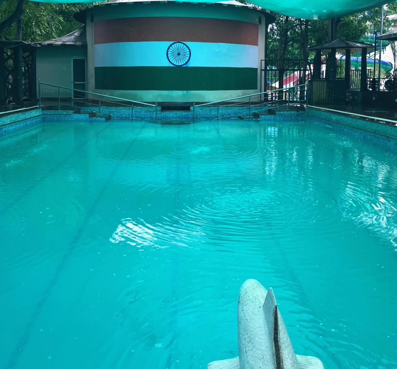 Kangs Nirvana Resorts And Spa Mahalpur Exterior photo